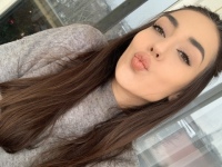 Webcam model Lovelllyy18 profile picture