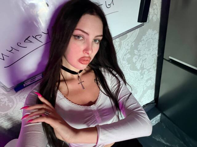 AleksaJoy on Cams.com