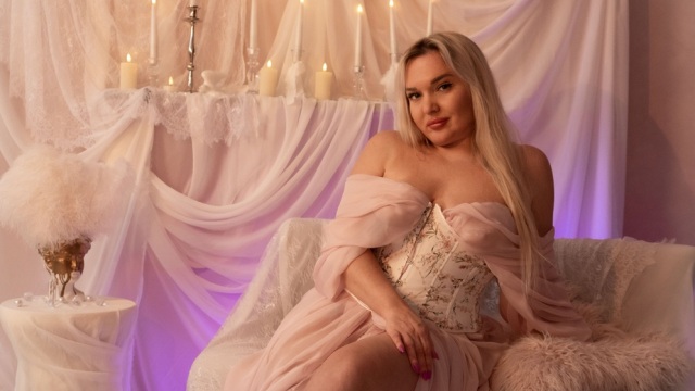 AmeliTigerr on Cams.com