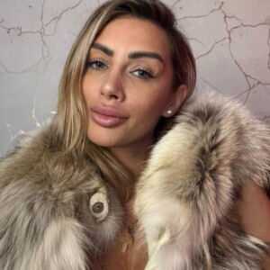 Ang3lWoW on Cams.com