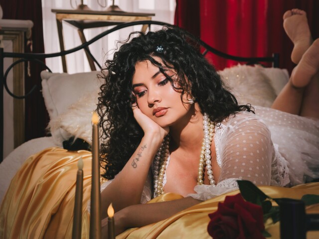 CanelaLebran on Cams.com