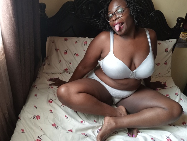 Delroseyy on Cams.com
