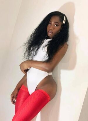 EbonyRouseTS on Cams.com