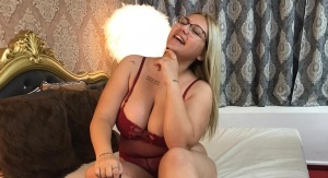 ElisabethJoy on Cams.com