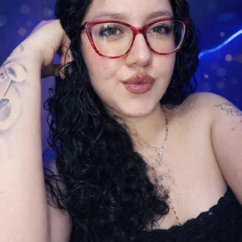 IsaCarter on Cams.com