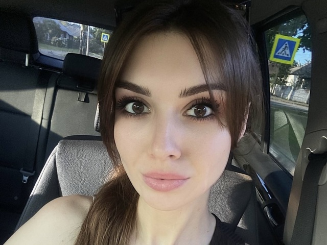KylieJoyyss on Cams.com