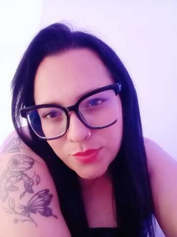 Lia_MatureBbw on Cams.com