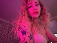 Webcam model LunaBestt from Cams