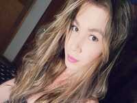 MELANIESWEETNESS on Cams.com
