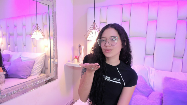 MailySoler on Cams.com