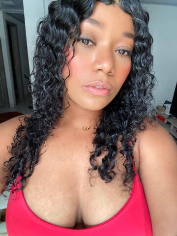 Mauren_Blue on Cams.com