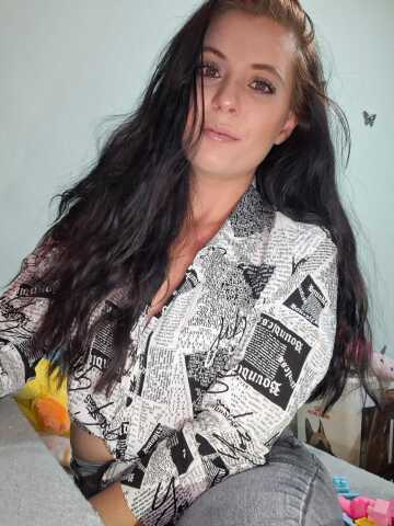 NicoleGrant on Cams.com
