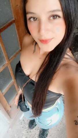 Samantha_Ange1 on Cams.com
