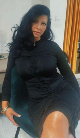 SashaCortez on Cams.com