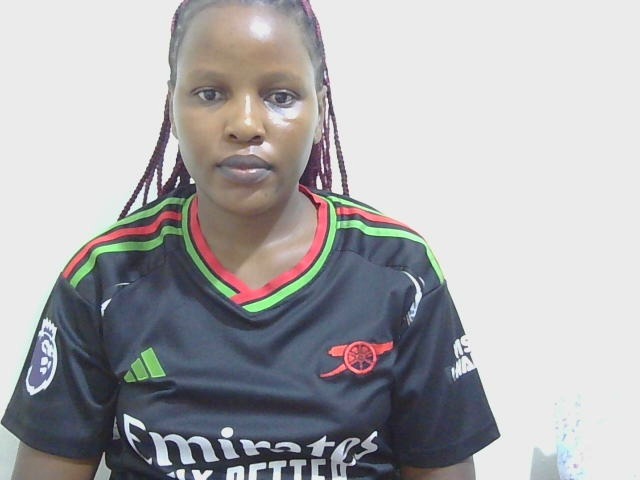 Sheisnaughty on Cams.com