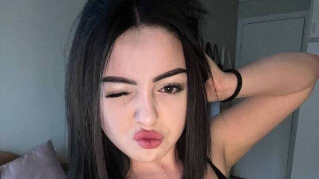 SinfulKittenn on Cams.com