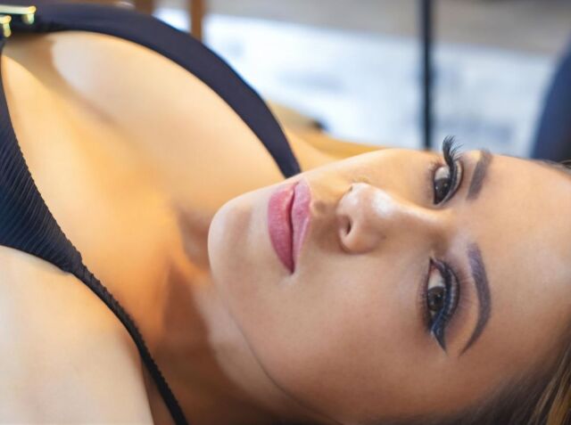SophieDurand on Cams.com