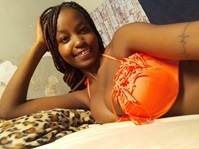 crystalglamroom on Cams.com