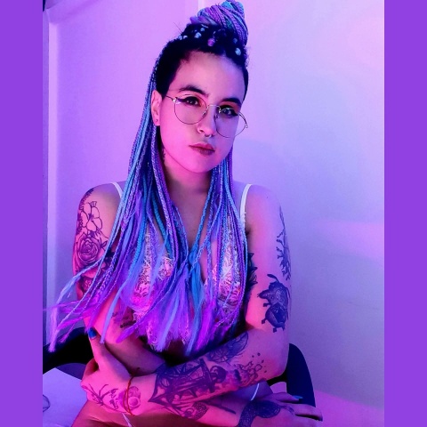 megan_smears on Cams.com