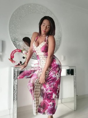 sashaamazinggTS on Cams.com